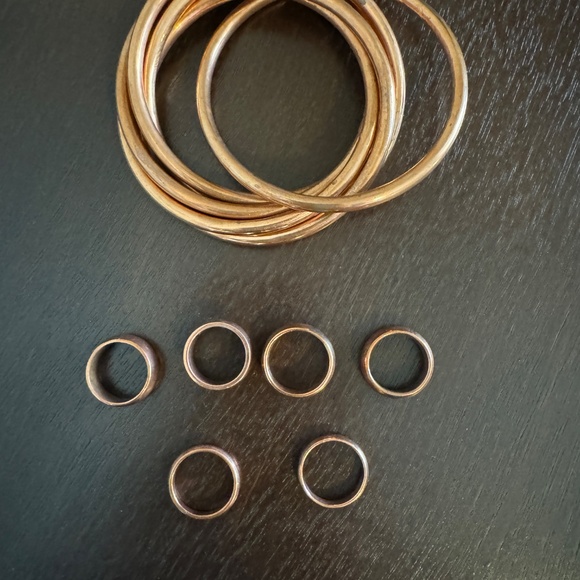 Assortment of Copper Jewelry Rings Sizes 6-8 and Roll Bangle - Picture 4 of 5